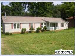 2820 Larry Dr., Charlotte, NC 28214