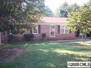 305 Peyton Ct., Waxhaw, NC 28173