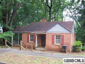 395 Westwood Dr., Statesville, NC 28677