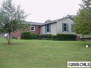 1923 Alpine Ln., Gastonia, NC 28054