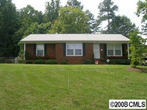 1308 Thriftwood Dr., Charlotte, NC 28208