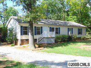 136 Mackwood Rd., Mooresville, NC 28115