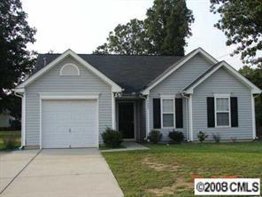 4025 Ranchview Ln., Charlotte, NC 28216