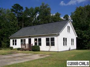 432 N Lackey St., Statesville, NC 28677