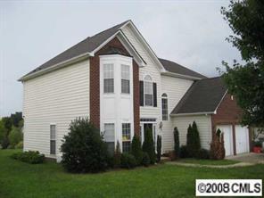 9508 Autumn Applause Dr., Charlotte, NC 28277