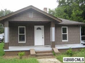 2008 Oaklawn Ave., Charlotte, NC 28216