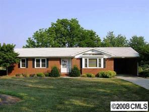 703 Langtree Rd., Mooresville, NC 28117