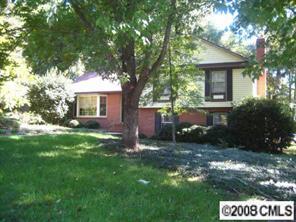 1323 Bonnie Ln., Charlotte, NC 28213