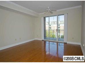 300 Fifth St. #502, Charlotte, NC 28202
