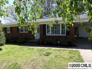 633 N Bost St., Statesville, NC 28677
