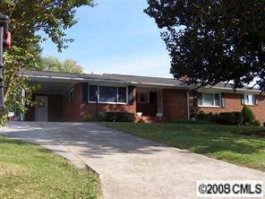 354 S Magnolia St., Mooresville, NC 28115