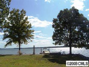 8201 Drake Ct., Sherrills Ford, NC 28673