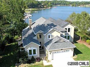 6950 Golden Bay Ct., Sherrills Ford, NC 28673