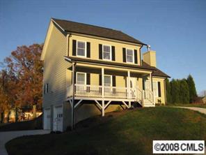 1688 Buffett Cir., Hickory, NC 28602