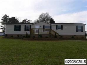 130 Longleaf Dr., Salisbury, NC 28147