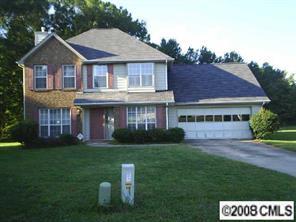 6133 Colchester Ln., Matthews, NC 28104