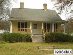 762 Pine St., Mooresville, NC 28115