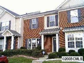 8065 Stoneham Ct., Matthews, NC 28105