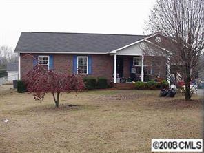 2305 NW 6th Ave., Hickory, NC 28601