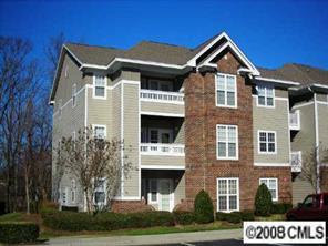 9811 Campus Walk Ln. #311, Charlotte, NC 28262