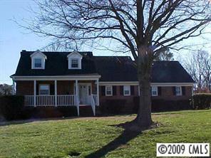 416 Glencurry Dr., Charlotte, NC 28214