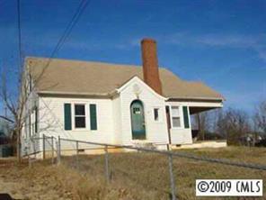 2240 8th Ave., Hickory, NC 28601