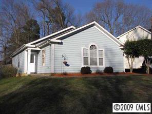 2026 David Earl Dr., Charlotte, NC 28213