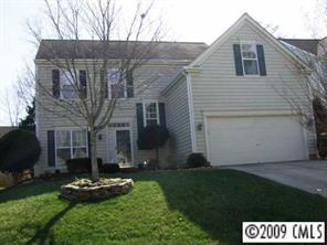 6414 Harburn Forest Dr., Charlotte, NC 28269