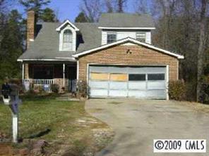 5728 Stone Bluff Ct., Charlotte, NC 28214