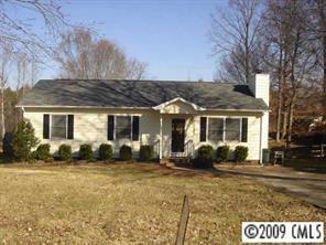 204 Pam Dr., Gastonia, NC 28056