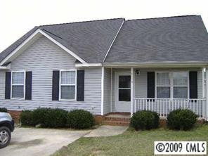 2010 Helen Harper Ct., Charlotte, NC 28216