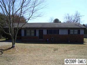 123 Robinette Rd., Statesville, NC 28625