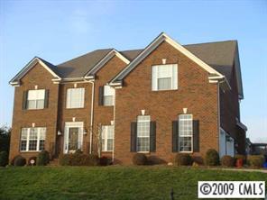801 Carisbrooke Ln., Waxhaw, NC 28173