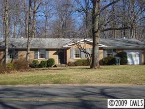 852 Fieldstone Rd., Mooresville, NC 28115