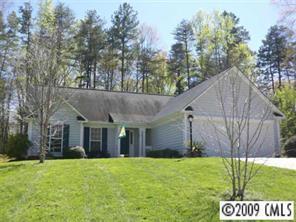 7200 Hunters Bluff Dr., Denver, NC 28037