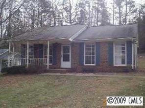 6630 Goldfinch Rd., Charlotte, NC 28227