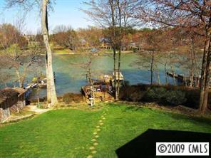 219 Wood Duck Loop, Mooresville, NC 28117