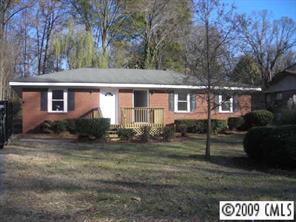 709 Claremont Rd., Charlotte, NC 28214