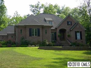 818 S Main St., Mount Holly, NC 28120