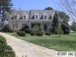 171 Harbor Cove Ln., Mooresville, NC 28117