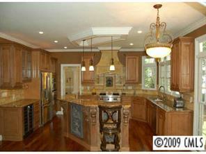 4703 Avonwood Ln., Charlotte, NC 28270