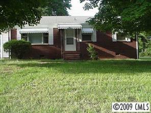 3004 Crescent Ln., Gastonia, NC 28052