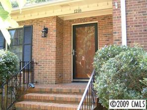 1218 Redcoat Dr., Charlotte, NC 28211