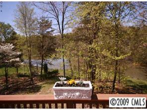 232 Farmstead Ln., Mooresville, NC 28117