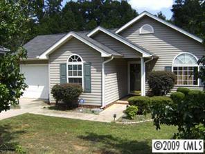 5122 Rosemede Dr., Charlotte, NC 28227