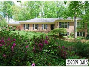 6217 Glenridge Rd., Charlotte, NC 28211
