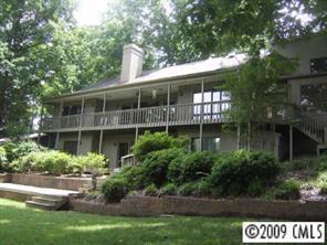 9225 Deerpark Ln., Charlotte, NC 28277