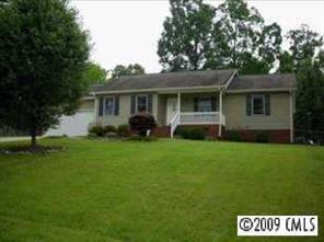 276 Rumple Hill Dr., Statesville, NC 28677