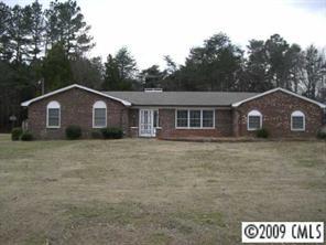 44433 Field Rd., New London, NC 28127