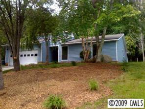 9524 Rainbow Forest Dr., Charlotte, NC 28277